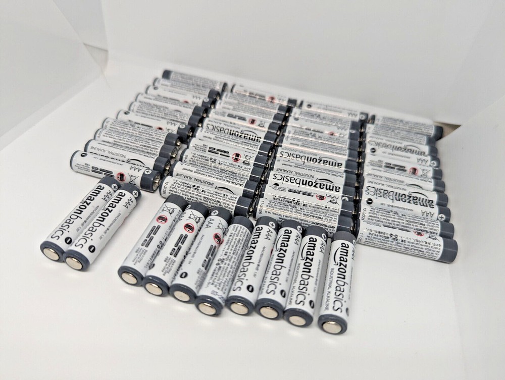 Amazon Basics Alkaline Batteries 50 / 100 Pack AAA Industrial New