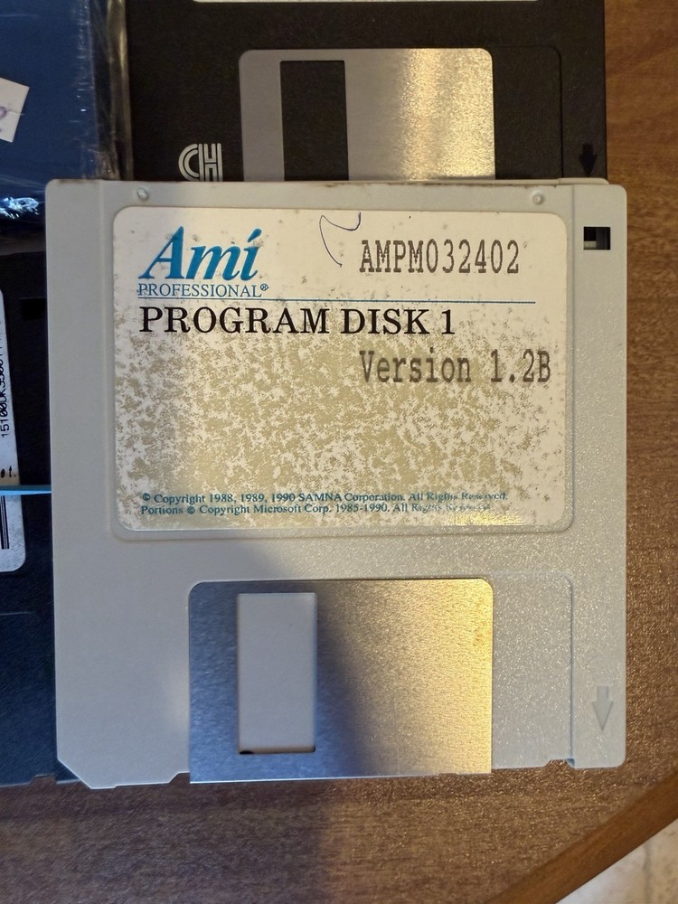 Vintage Lotus SmartSuite Software Bundle Lot