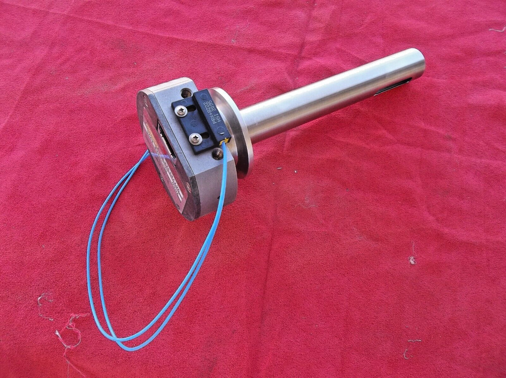 PACIFIC SCIENTIFIC HYT Model 20DB sensor 9 21 4o