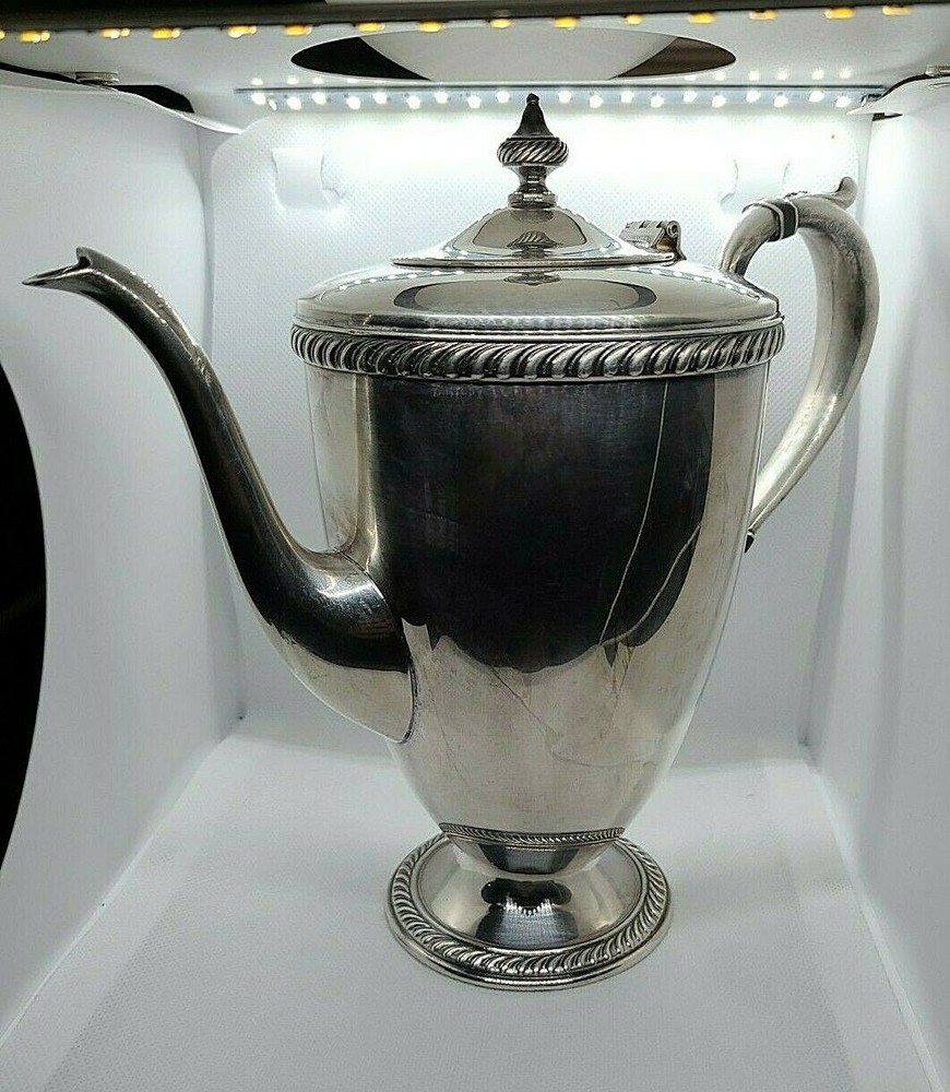 Vintage Oneida Haddon Silverplated Coffee Pot Gadroon Border Hollowware