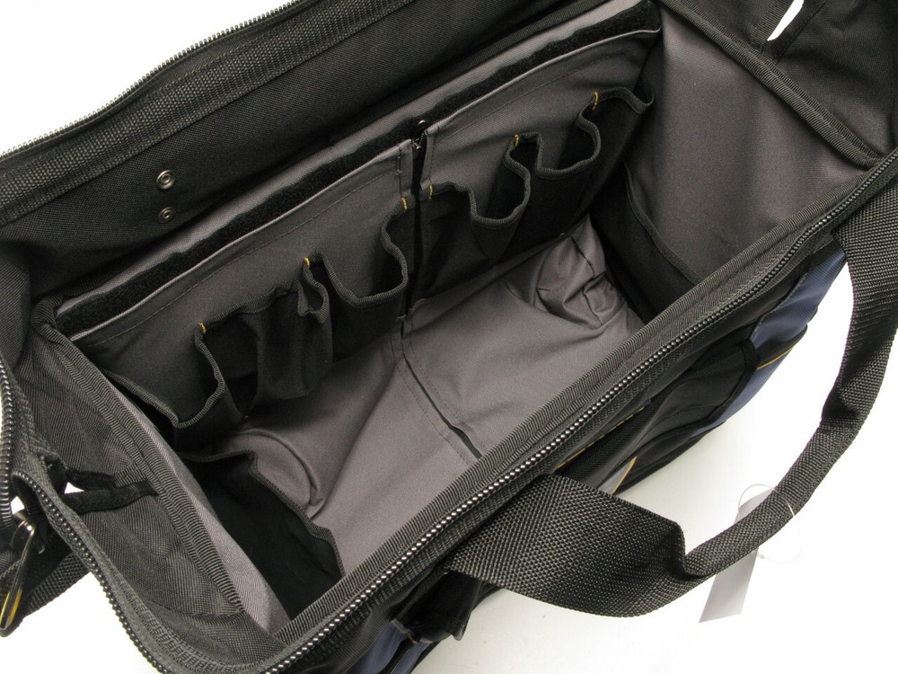 Irwin Tools 2012213 18" Rolling Tool Center