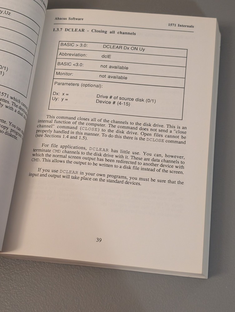 Commodore 1571 Internals C-128 - 1986 Abacus Reference #4 - 80s Data Becker Book