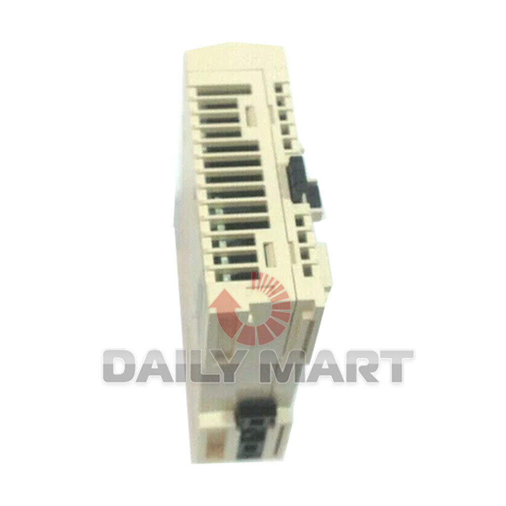 New In Box SCHNEIDER TWDDRA8RT Discrete Output Module