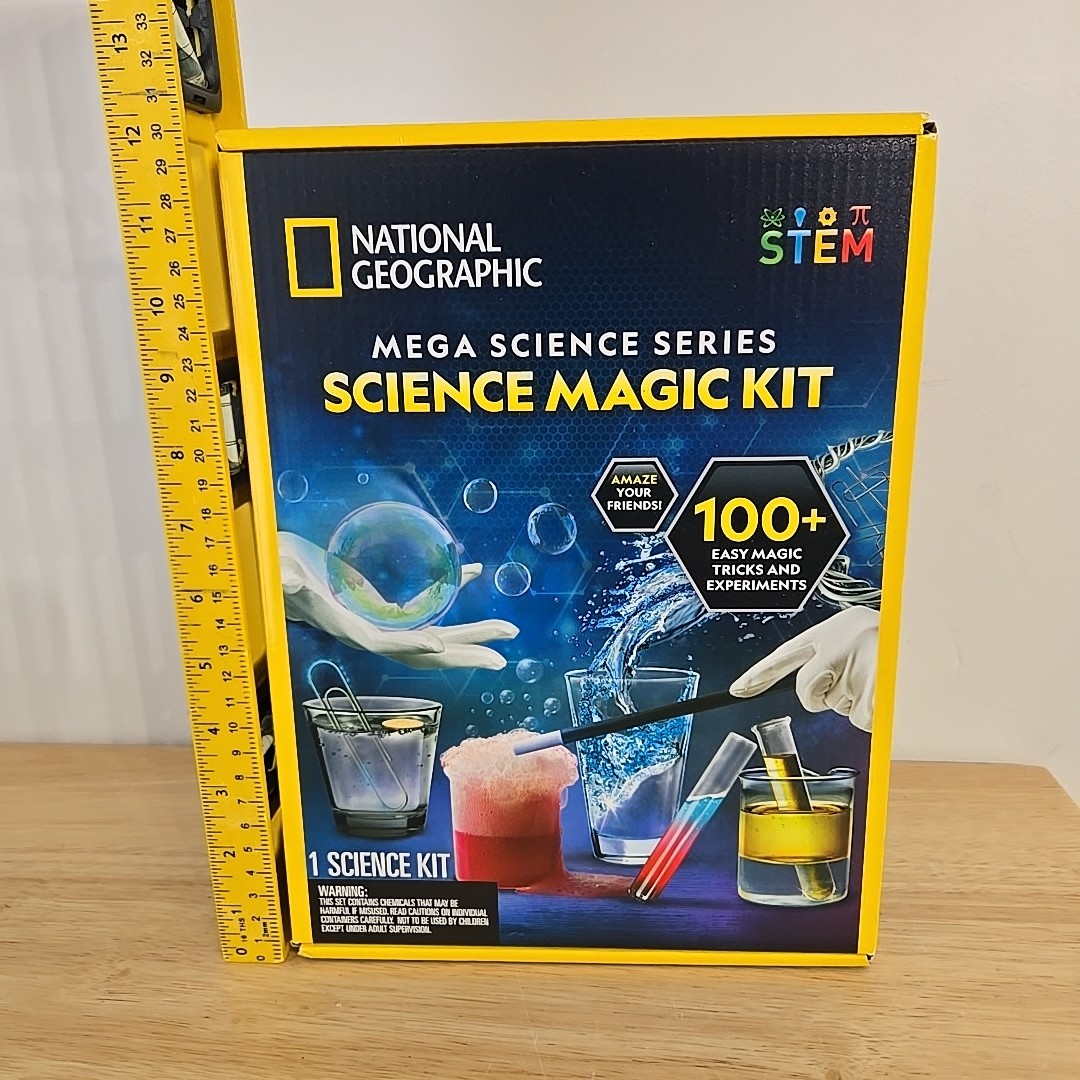 NATIONAL GEOGRAPHIC Mega Science Magic Kit – Science Kit for Kids New