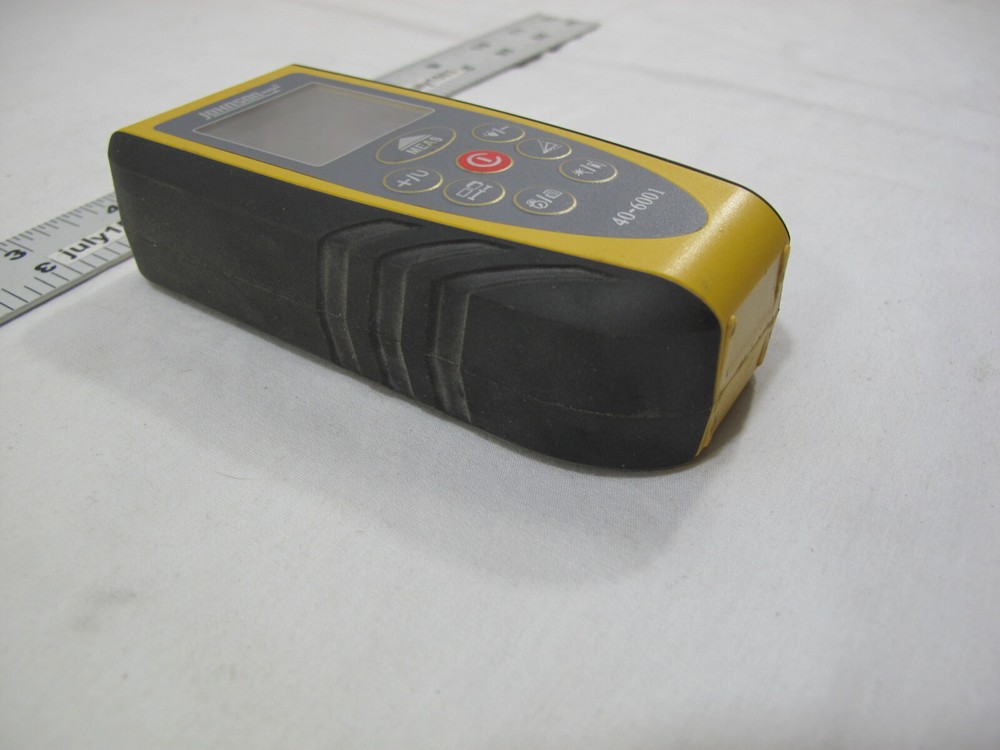 (1) Johnson Laser Distance Meter 40-6001 with Case - Light Use