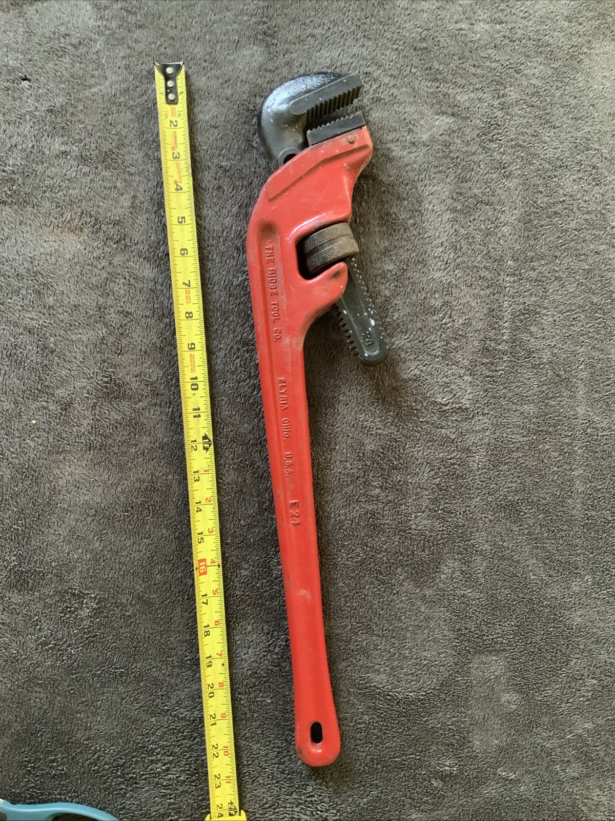 Ridgid E24 Heavy Duty End Pipe Wrench…good Shape….heavy….
