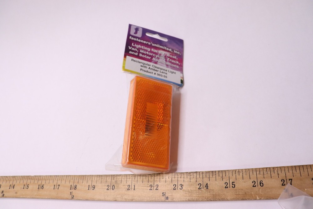 Fasteners Unlimited Amber Rectangular Clearance Light 003-55
