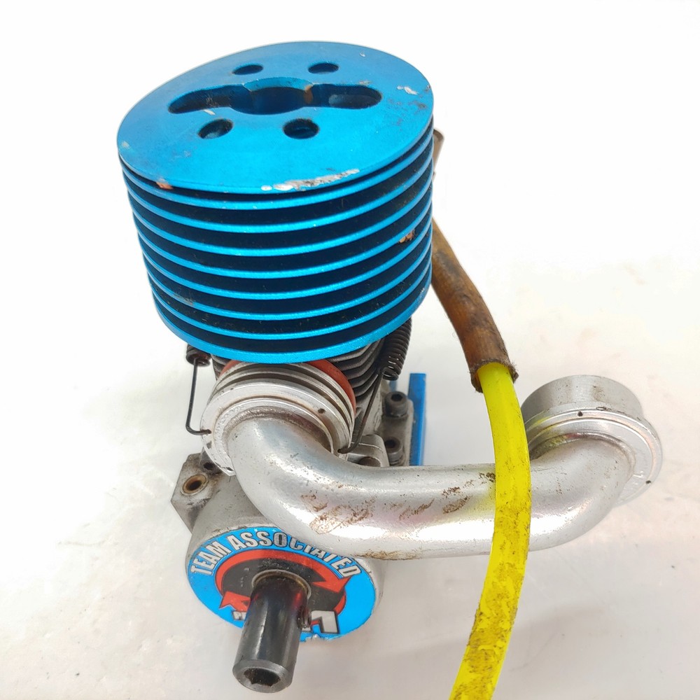 AS IS/READ: Team Associated Pro 21R Nitro Engine - Cracking Noise