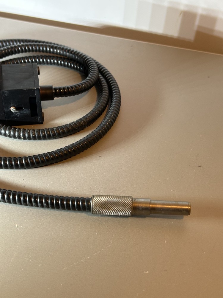 Fiber Optic Light Carrier Magnifier for Microscope