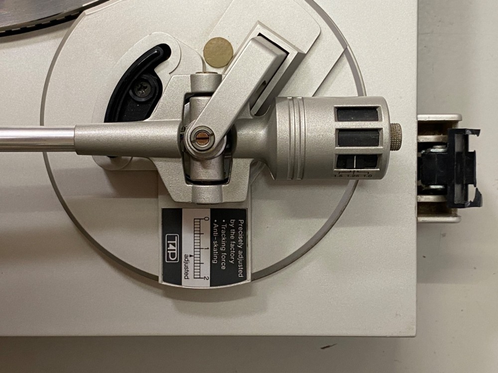 Technics SL-Q300 Quartz Direct Drive Automatic Turntable System *PARTIALLY WORKS