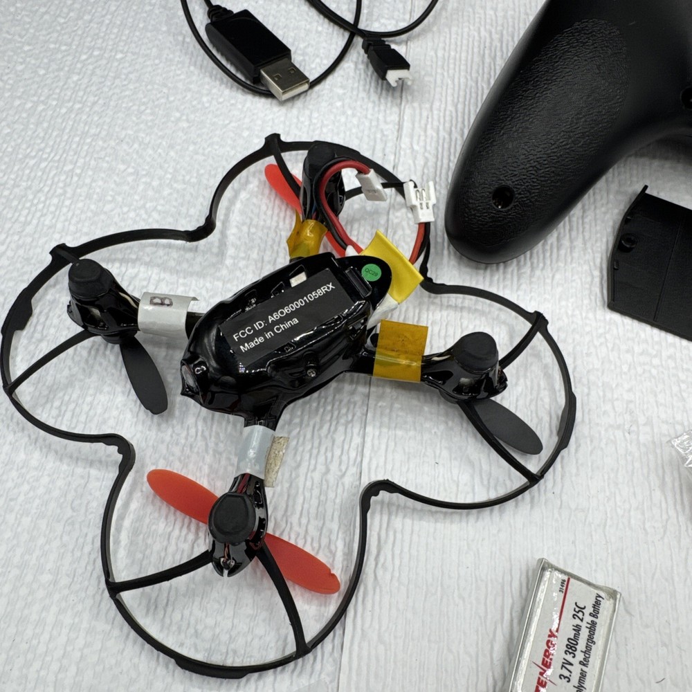 Hubsan X4 Drone with Controller FOR PARTS UNTESTED
