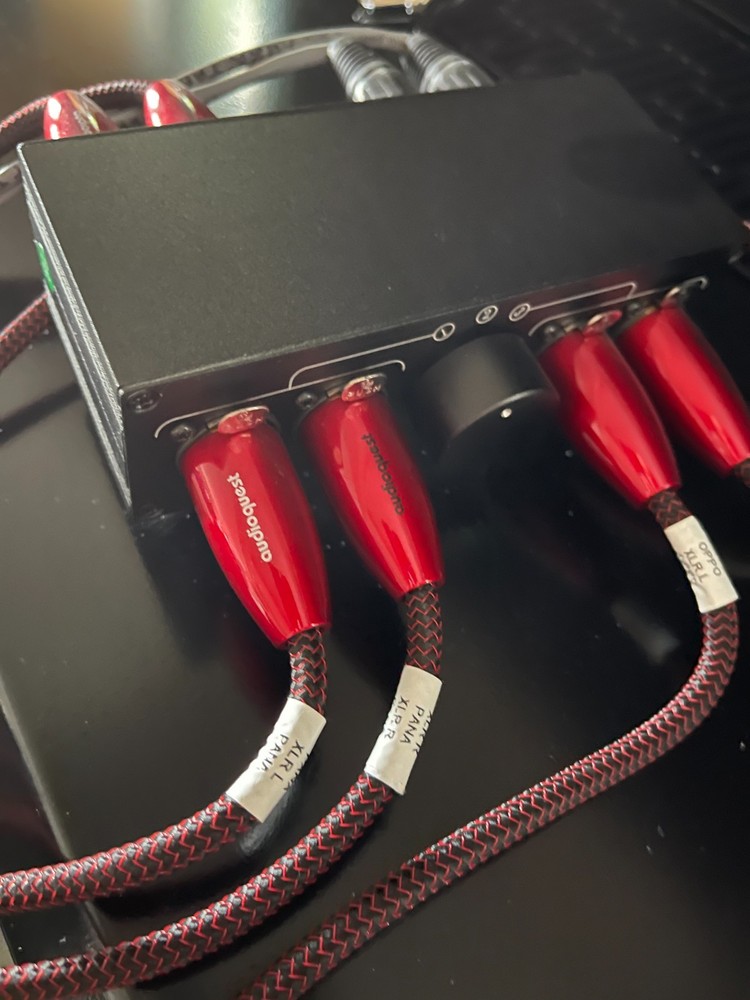 XLR switcher 3 in 1 out