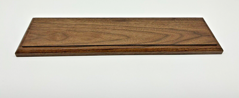 18" O Scale Model Train Display Case, Walnut Base