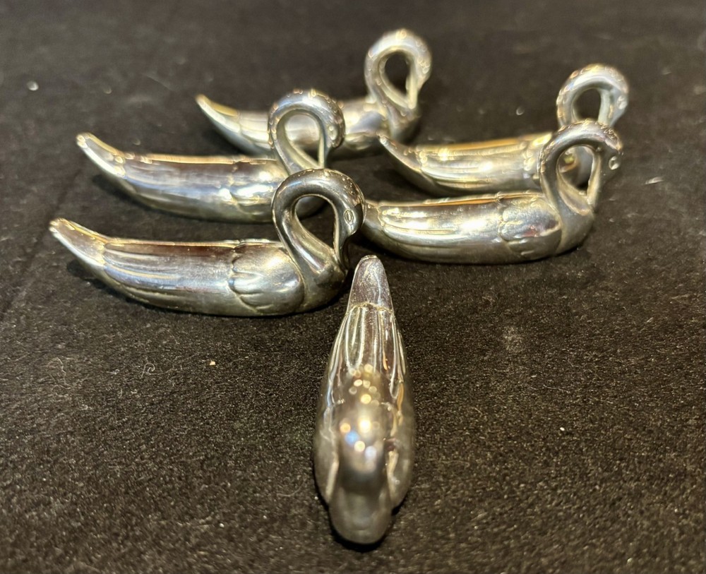 Set of 6 Art Deco Silverplate Swan Knife Rests - Tableware