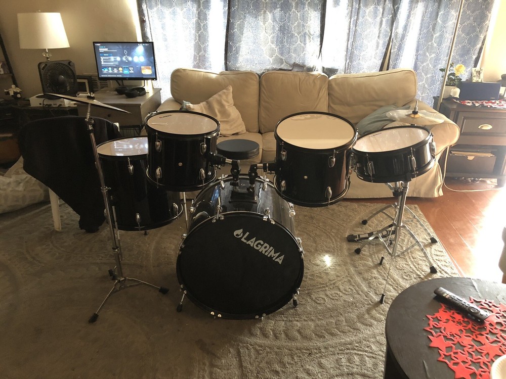 Lagrima Drum Set