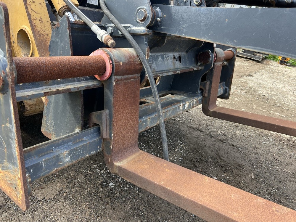 Pallet Fork Grapple Skid Steer Attachment
