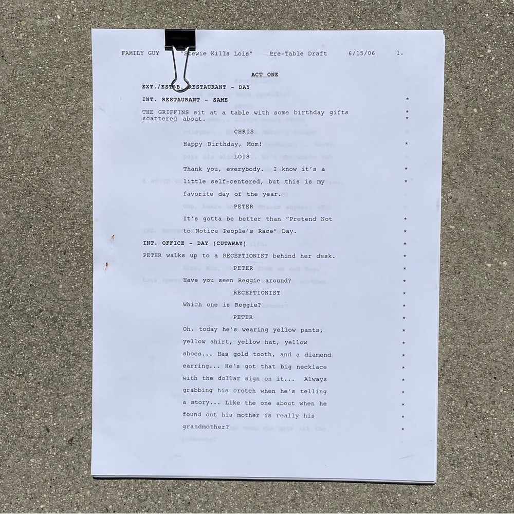 Family Guy 100th Episode SET Stewie Kills Lois Table Draft & Pre Draft Scripts