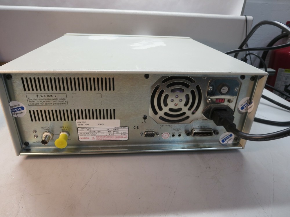 Wavetek,Mod: 395,100 MHZ Synthesized Arbitrary Waveform Generator,Unit Powers On