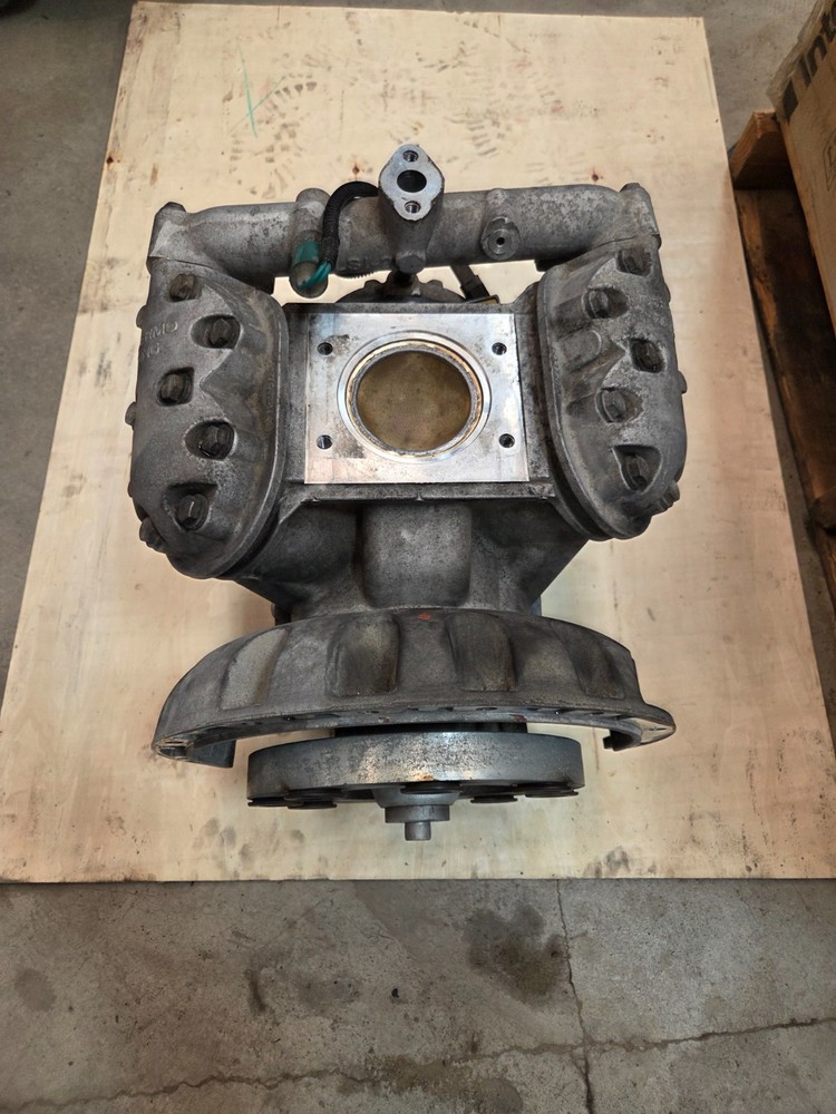 Thermo King compressor