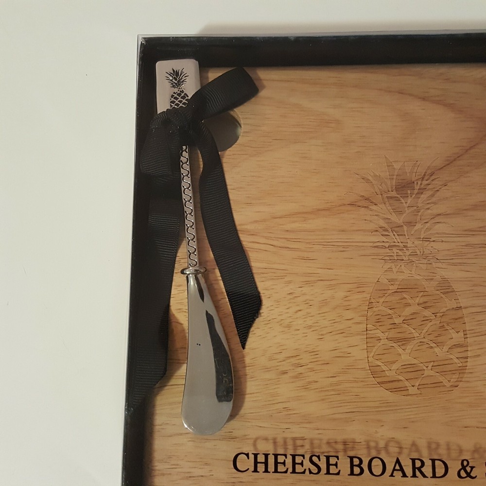 Cheese Board & Spreader Pineapple Theme Cheese Cutting Spreading Board
