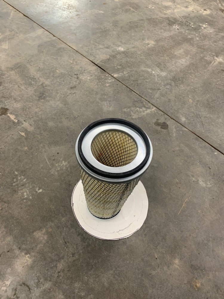 Fleetguard AF1758 Air Filter