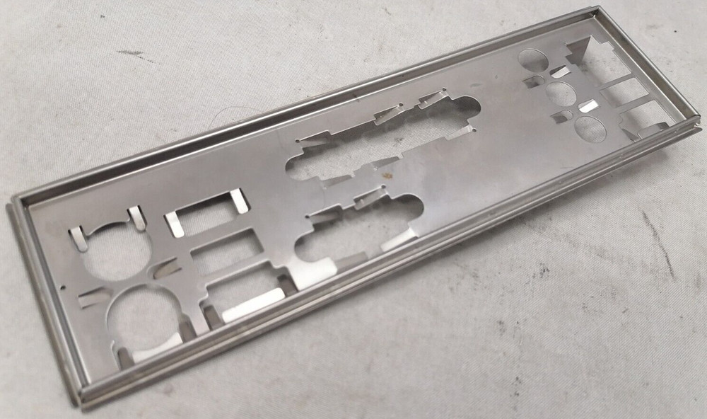 Intel D845EBT I/O Shield