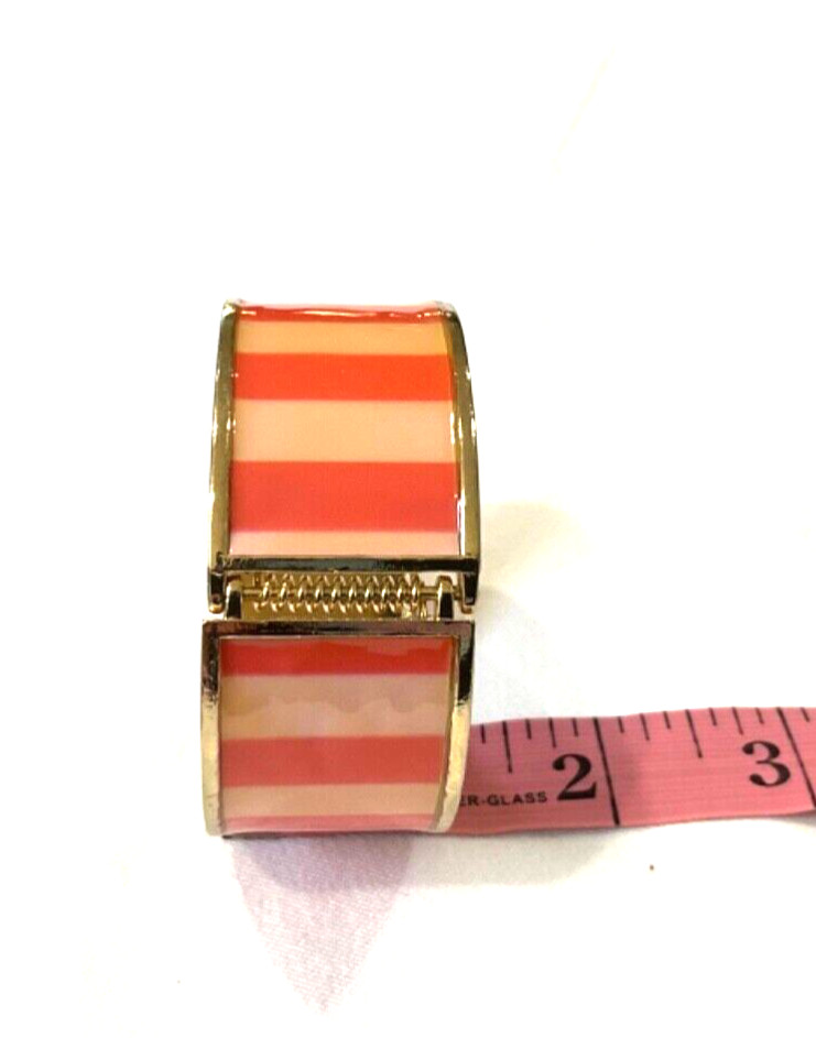 UTRA PINK STRIPED HINGED BANGLE