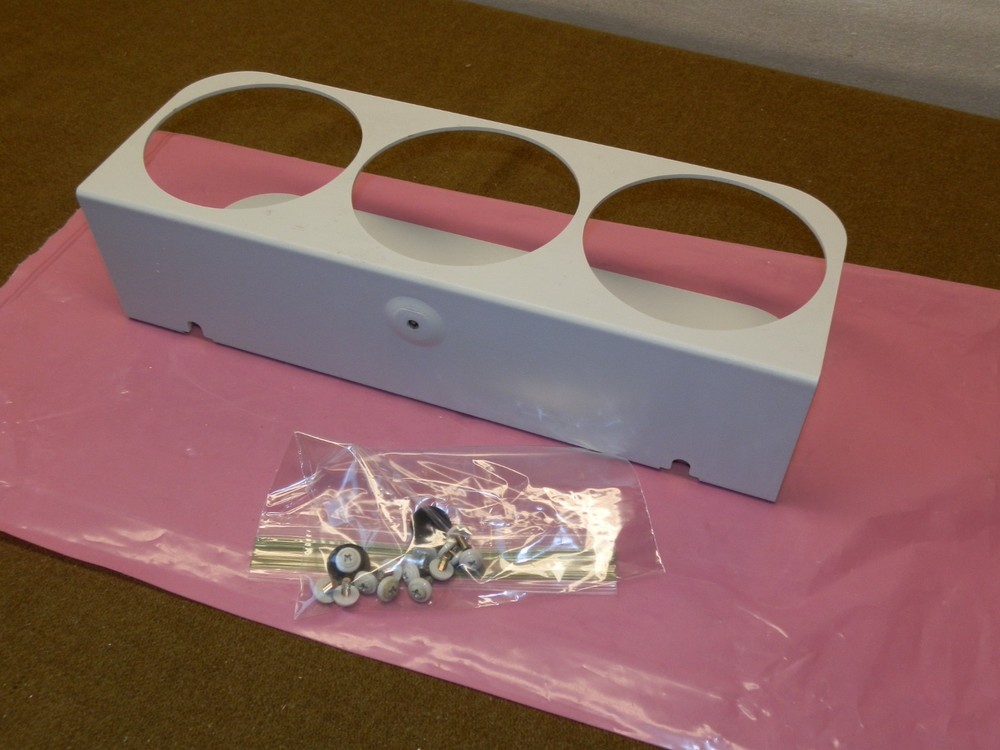 Waters 1525 Binary HPLC Pump Sample Bottle Hilder And Trays