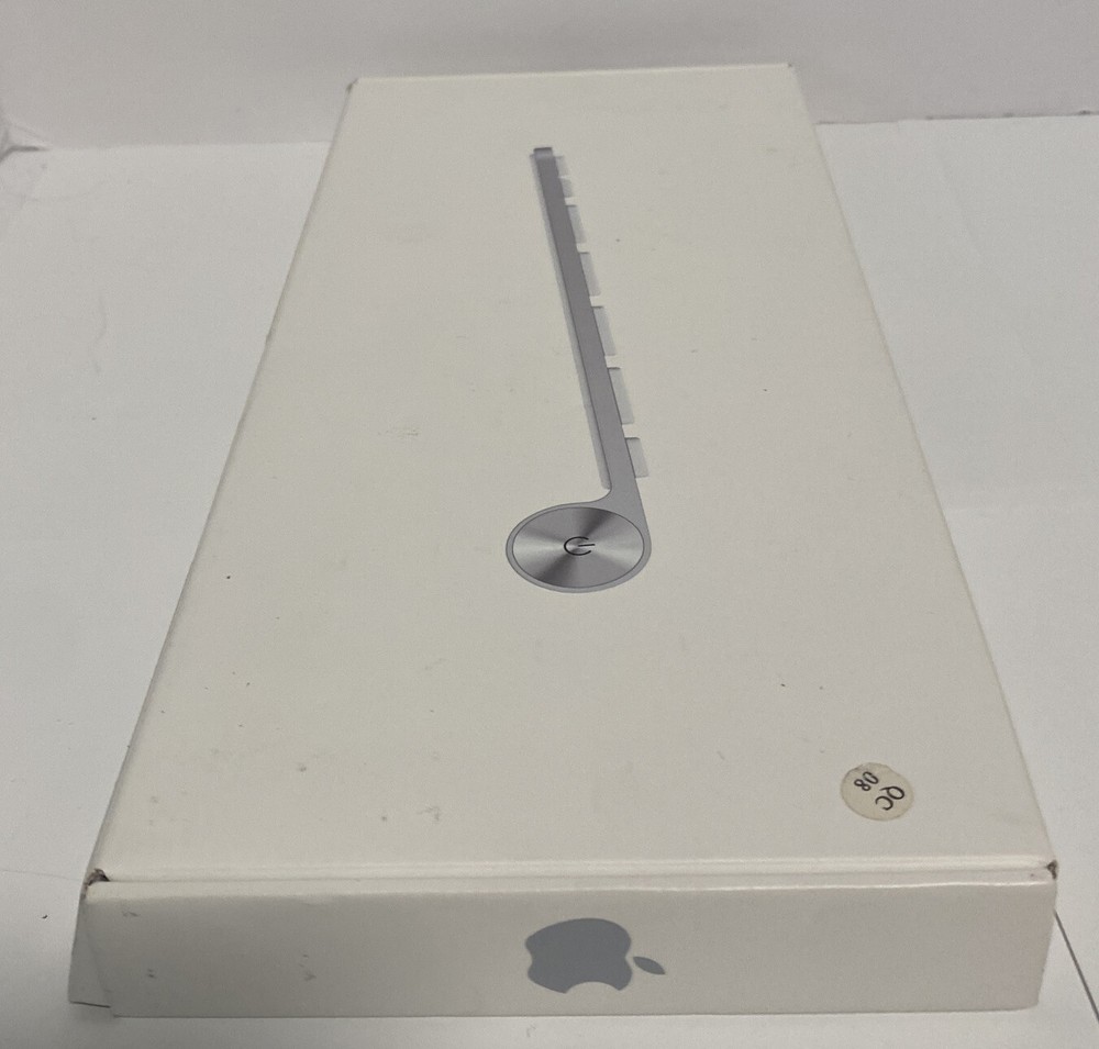 Apple Wireless Bluetooth Magic Keyboard Model No. A1314 - Tested, Working Silver