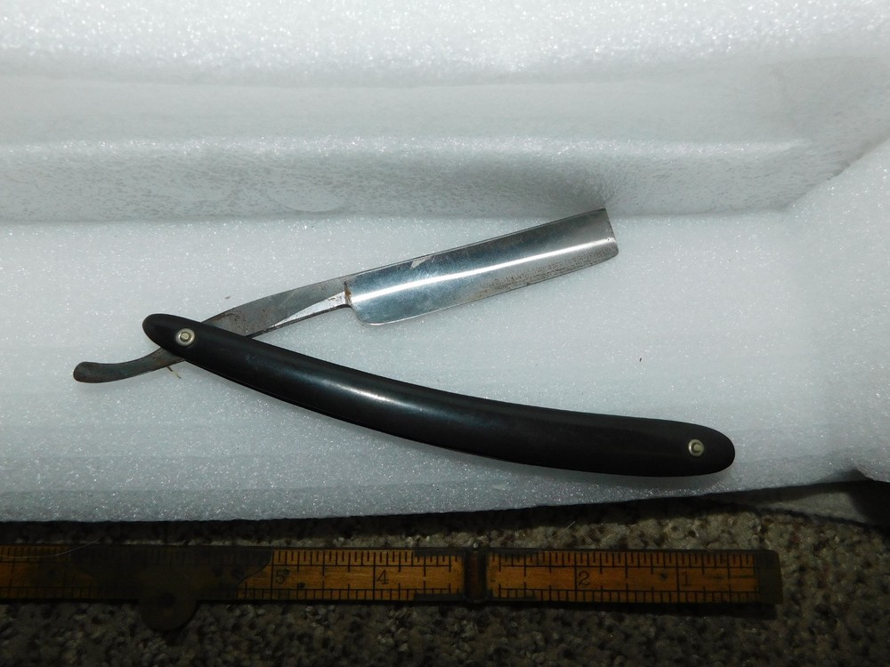 Vintage Antelope #98 Straight Razor