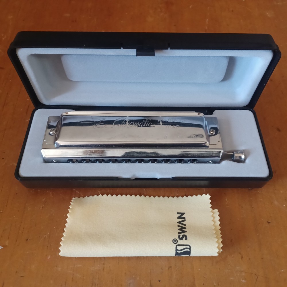 Swan Chromatic Harmonica 1040 C Case Cleaning Cloth Nice!