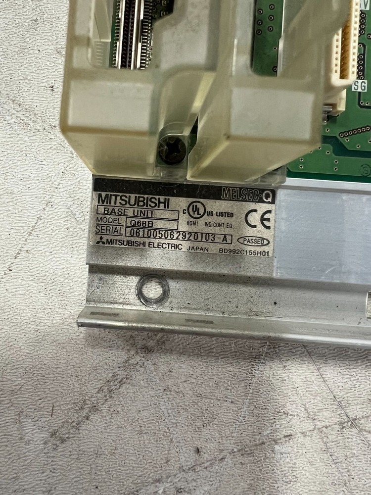 MITSUBISHI Q68B PROGRAMMABLE LOGIC CONTROLS USED