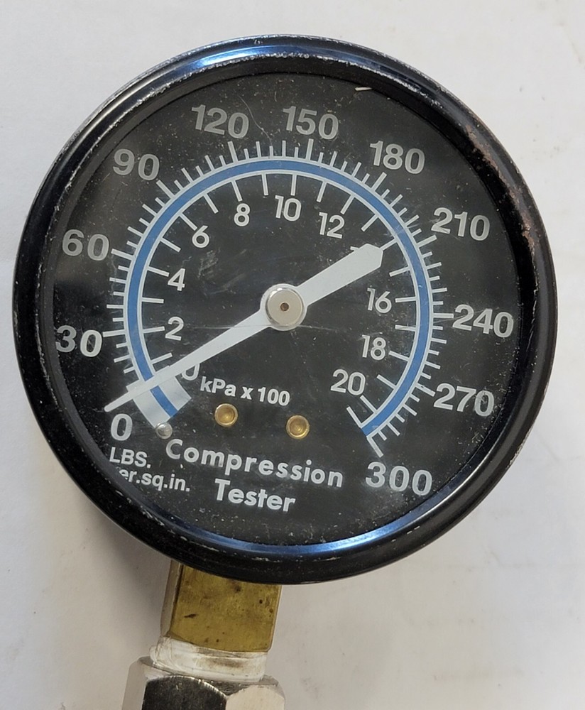 COMPRESSION TESTER TESTING GAUGE GAGE Kpa X 100