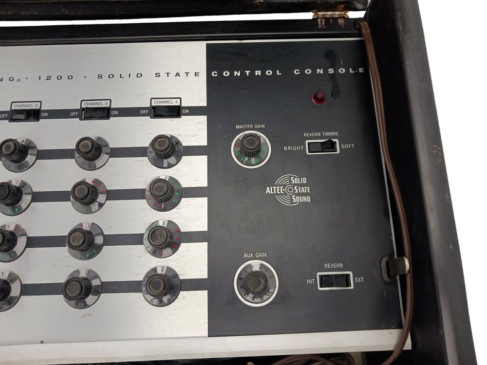 Vintage Altec Lansing 200 Solid State Control Console - READ DESCRIPTION