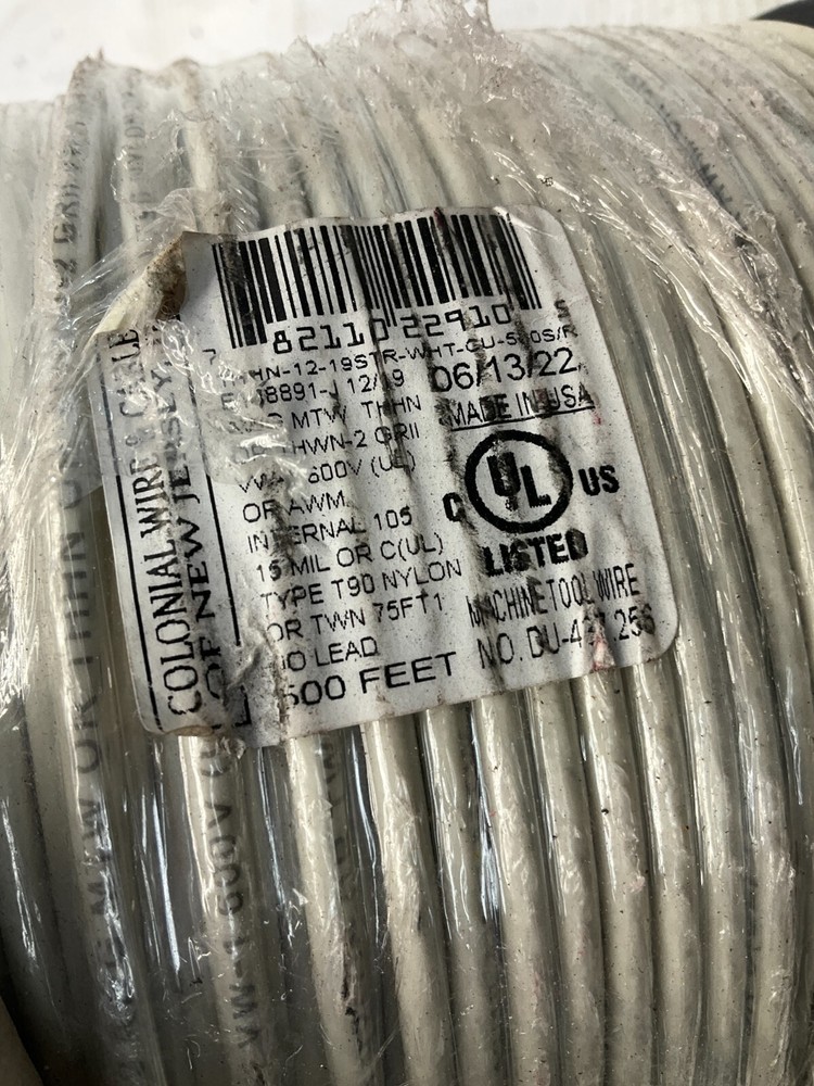 Colonial Wire & Cable Machine Tool Wire White P