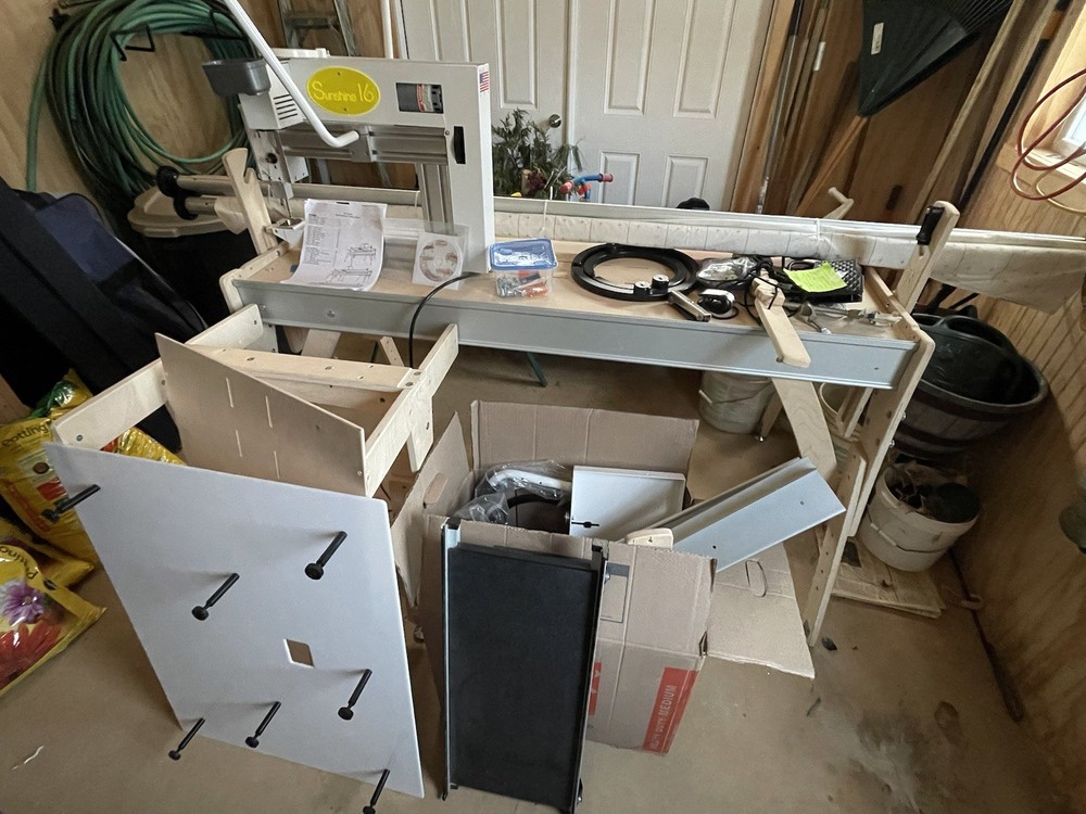 Complete Quilting Sewing Machine ( Sunshine 16)