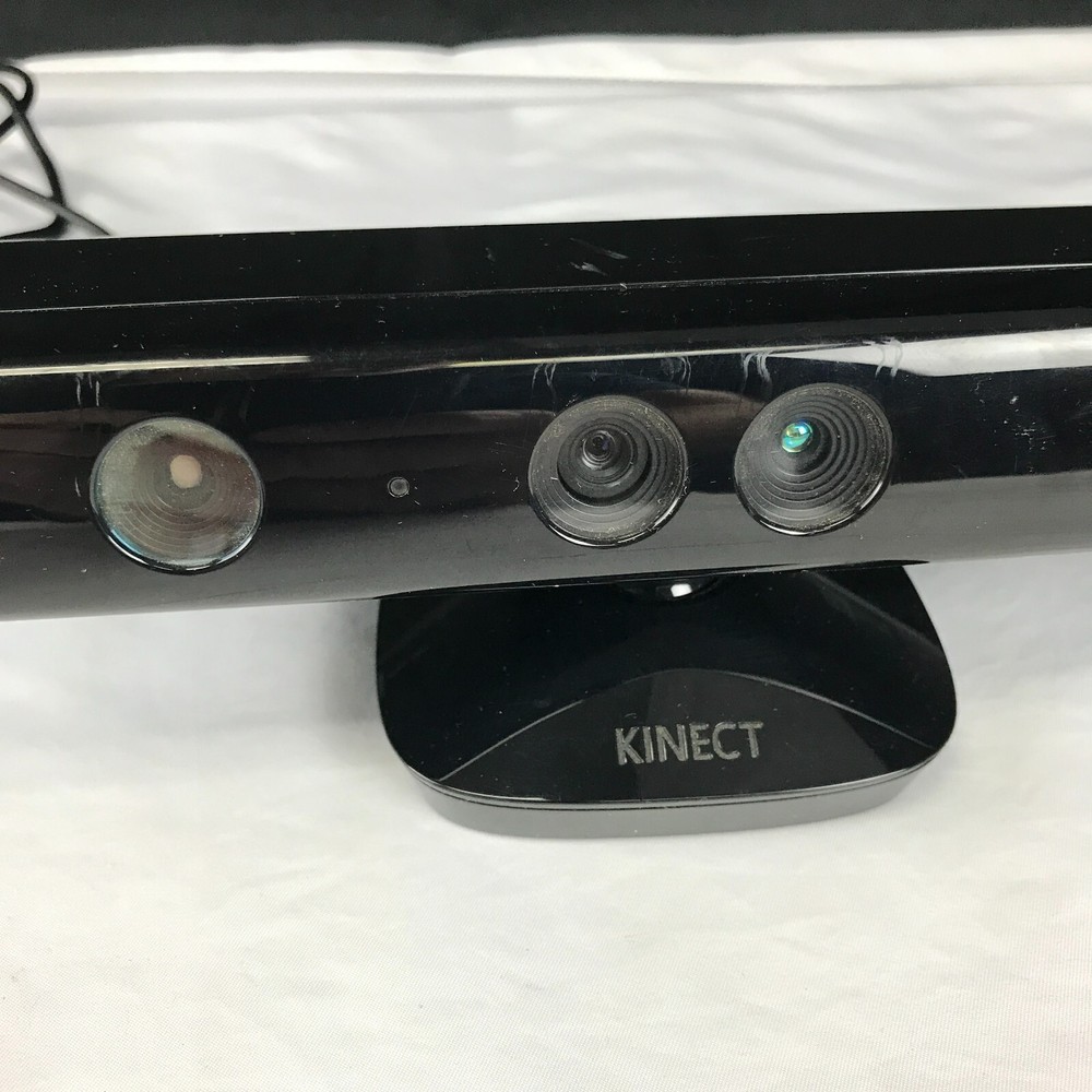 Microsoft Xbox 360 Kinect Sensor Model 1414 Black
