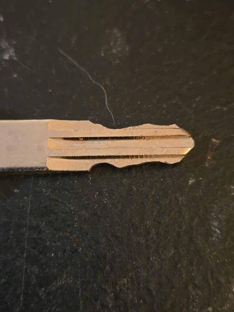 GREENWALD SENTINEL KEY CODED G1062 (3D5)