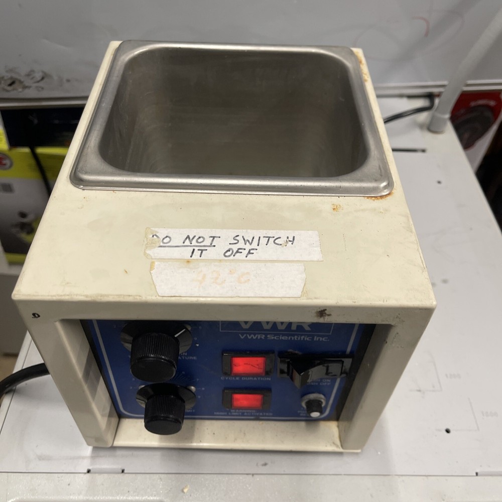 VWR 1210 Water Bath
