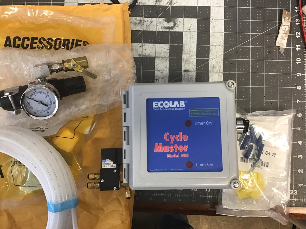 Ecolab Model CM-300 Control Master Timer(LLD01H)