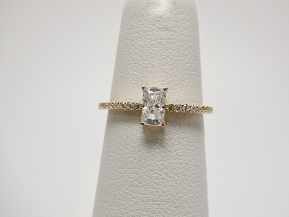 10K REAL SOLID YELLOW GOLD LADIES RING