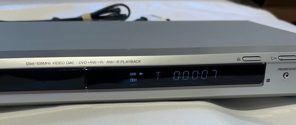 SONY DVP-NS41P CD/DVD Player ** TESTED / WORKS **