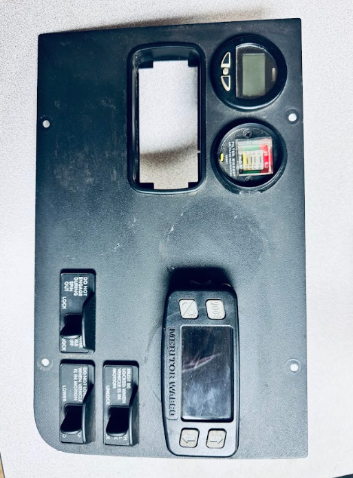 Freightliner Cascadia Dash Panel