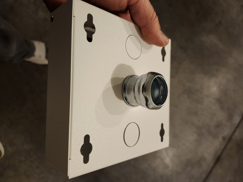 Oberon 900-HC-WH WiFi Mount