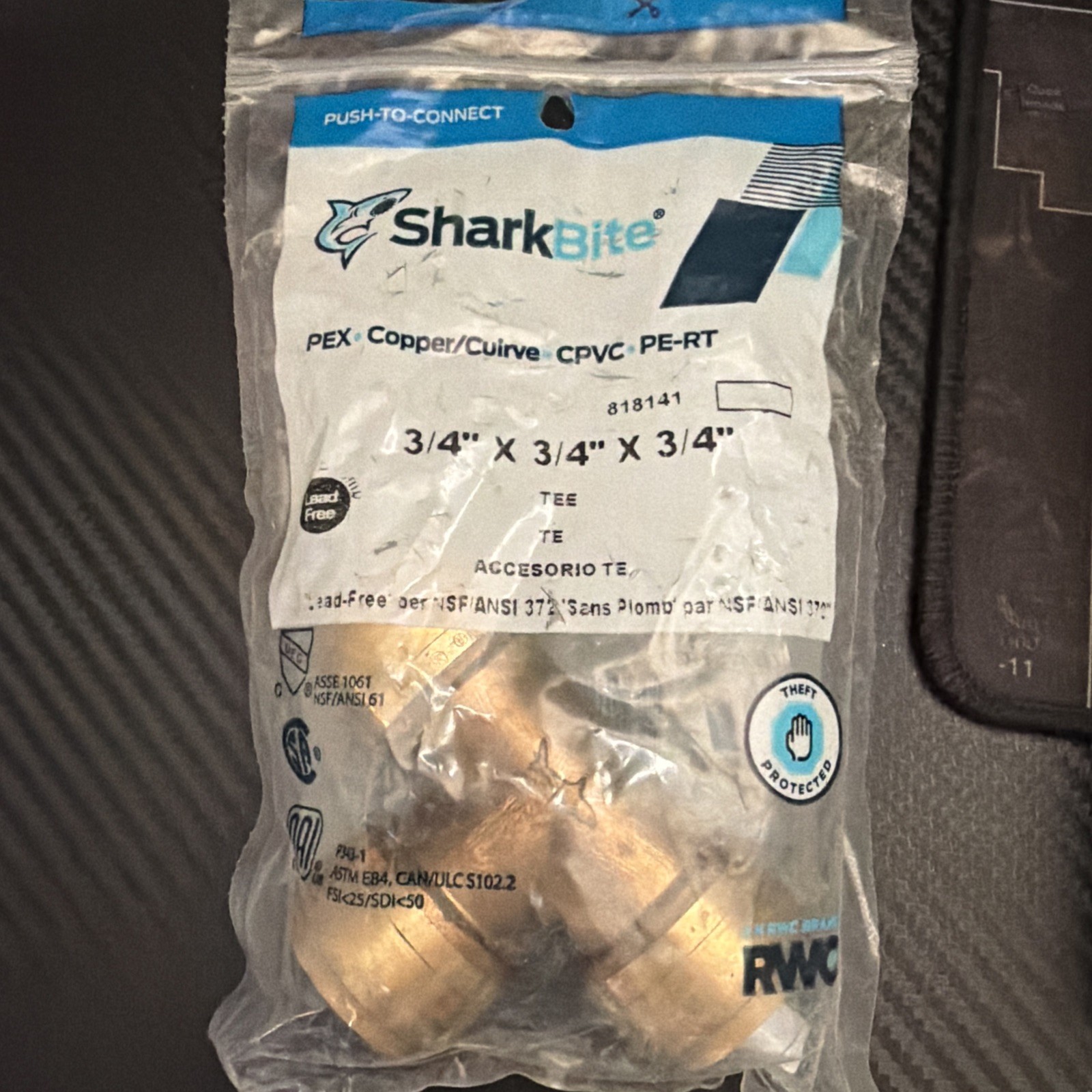 SharkBite MAX 3/4” x 3/4” x 3/4” Push-to-Connect Brass Tee Fitting,  UR370A
