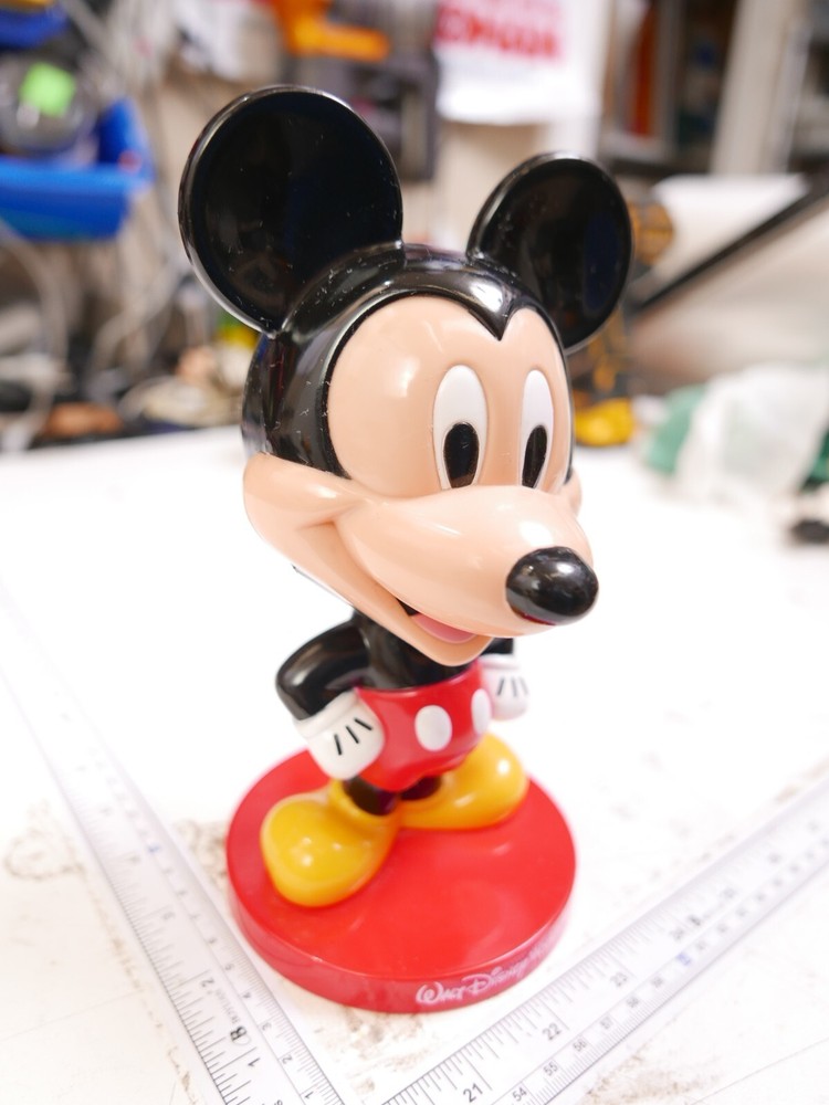 Walt Disney World Resort/ Kellogs 8" MICKEY MOUSE BOBBLE HEAD