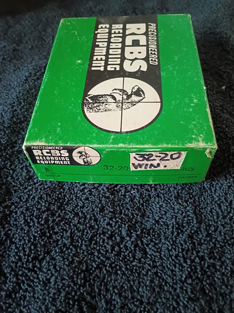 vintage RCBS reloading dies 32-20 b group RN