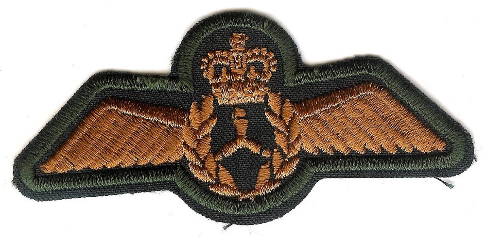 Obsolete Modern Canadian Army Garrison Dress Flight Engineer Wing