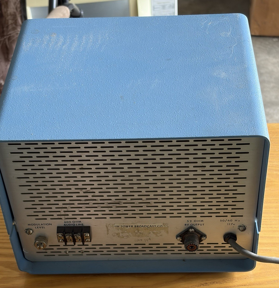 LPB RC-6A Carrier Current AM Broadcast Transmitter