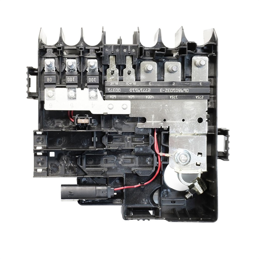 Battery Distribution Engine Compartment Fuse Block Box Fit for 2019-2024 Chev...